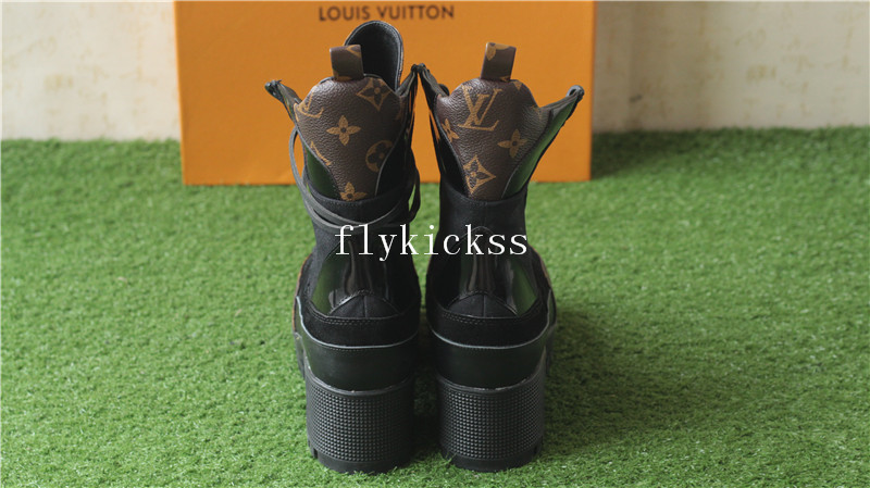 LVS Girl Boots Black